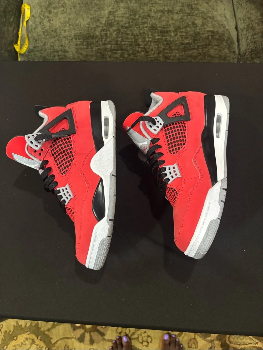 Jordan Air Jordan 4 Retro Toro Bravo Red Black White  FQ8138-600. Sz 9